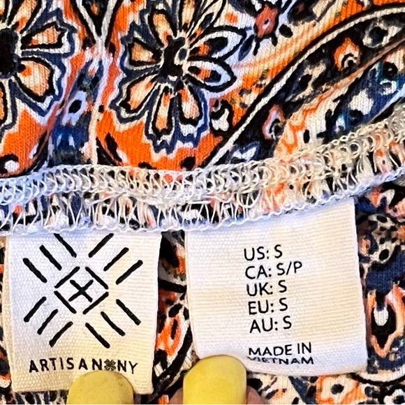 Artisan.NY Maxi skirt with bohemian print in oranger & blue size small - Picture 5 of 7